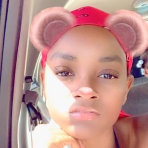 Meet your Posher, Hydeia